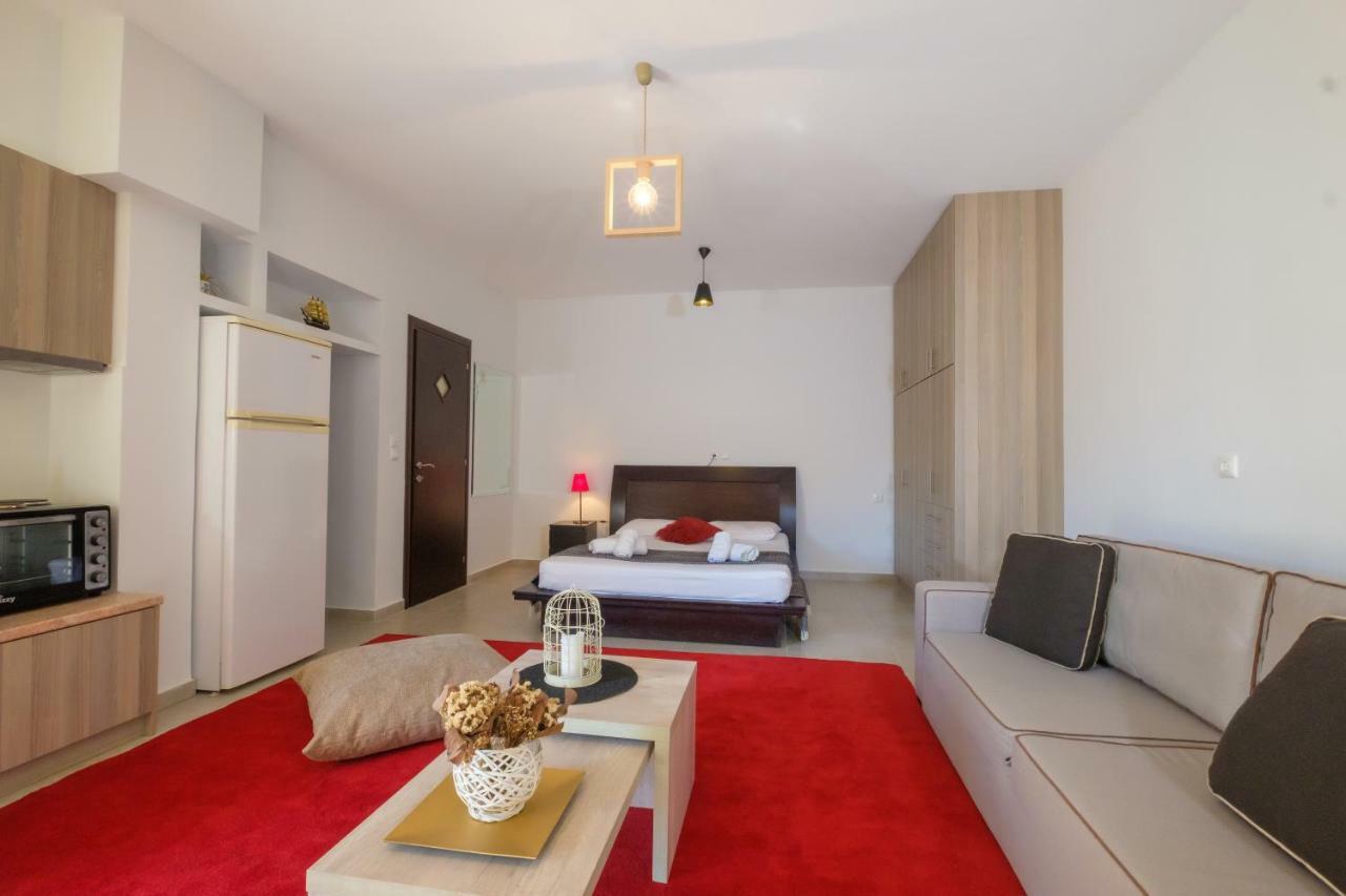 Almyros Aktis Private Garden Apartment Kalamata Exterior foto